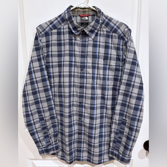 NWOT Men's North Face Snap Button Down Plaid Shirt Size Medium - Picture 1 of 6